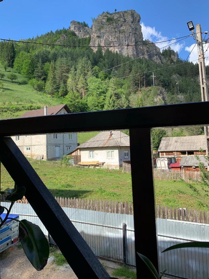 Acasa In Bicaz-Chei - Camere De Inchiriat Cheile Bicazului Exteriér fotografie